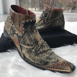 Robert Wayne Zip Ankle Boot.